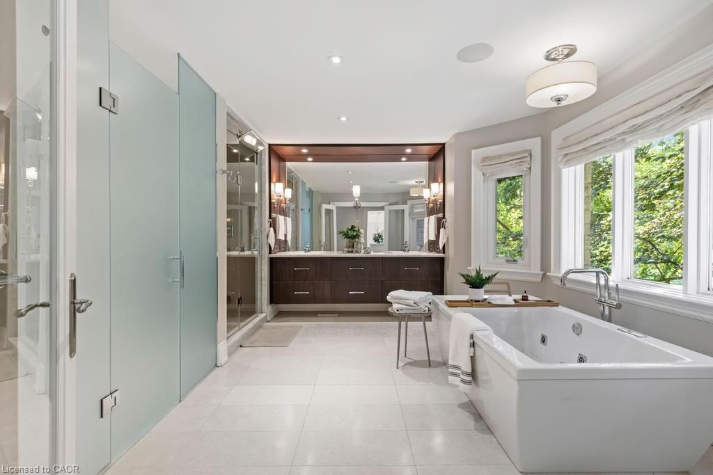 4038 Lakeshore Road, Burlington — 36