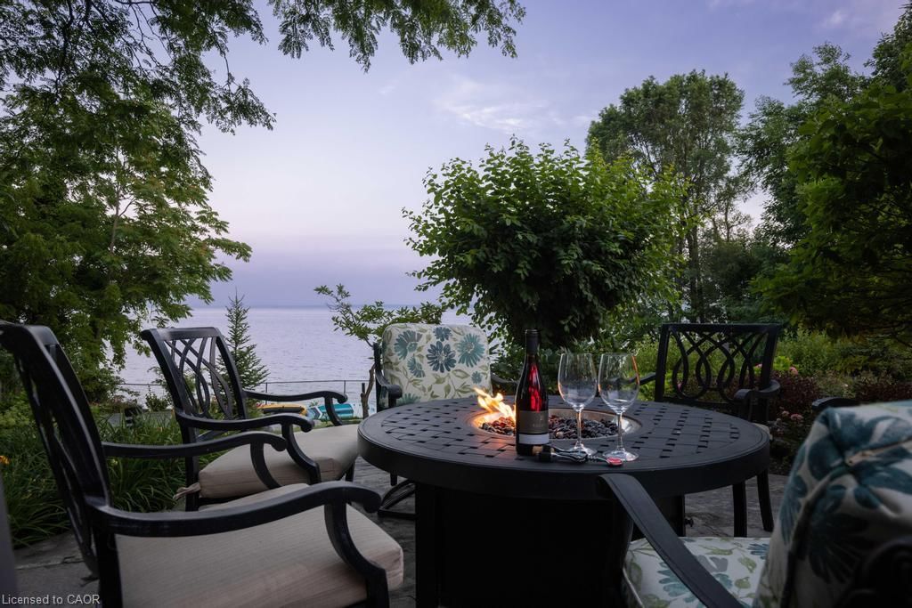 4038 Lakeshore Road, Burlington — 7