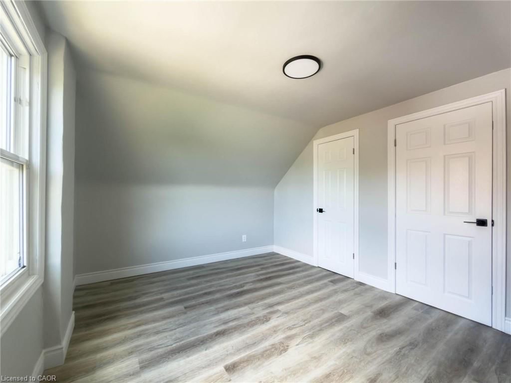 20 Patricia Place, Hamilton — 26