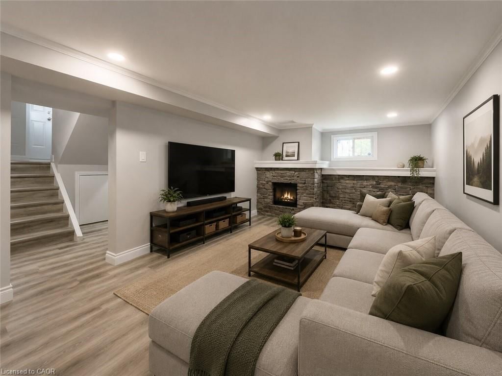 20 Patricia Place, Hamilton — 36