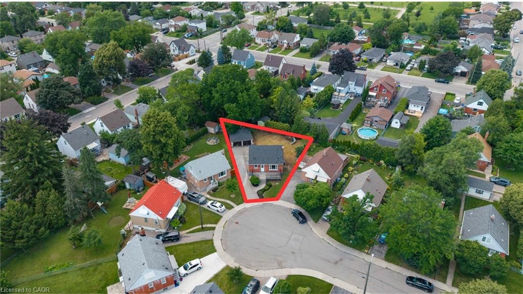 20 Patricia Place, Hamilton — 49