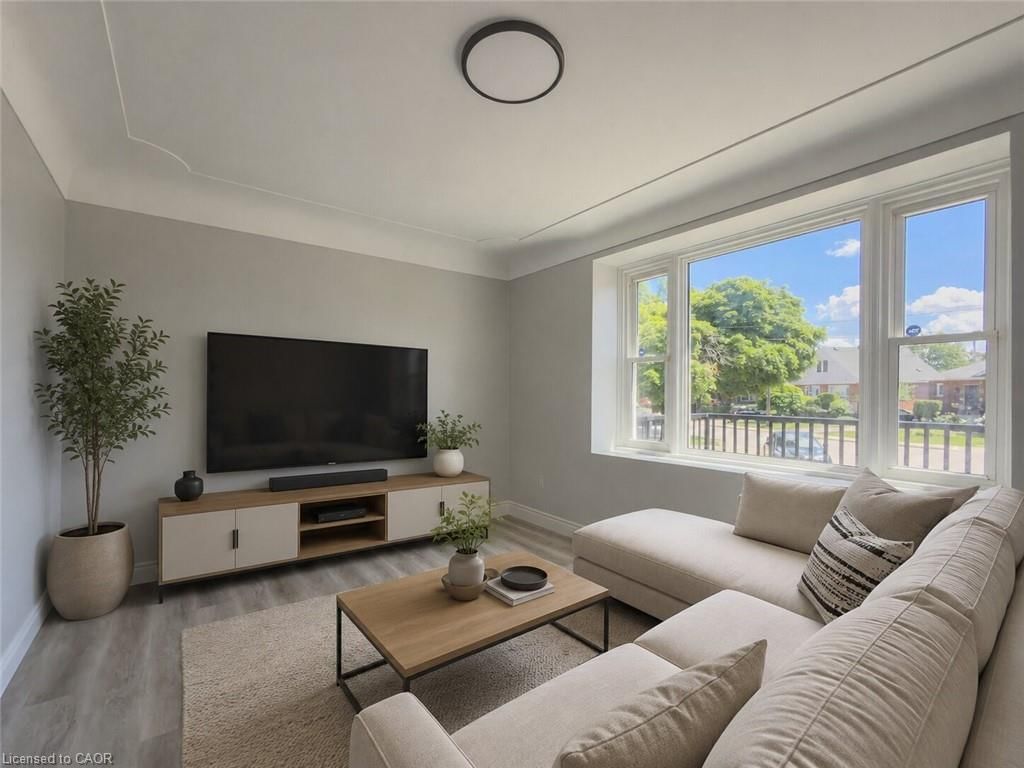 20 Patricia Place, Hamilton — 7