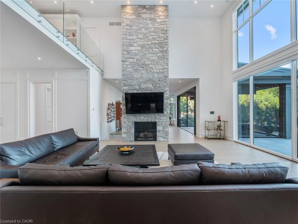 140 Secord Lane, Burlington — 8
