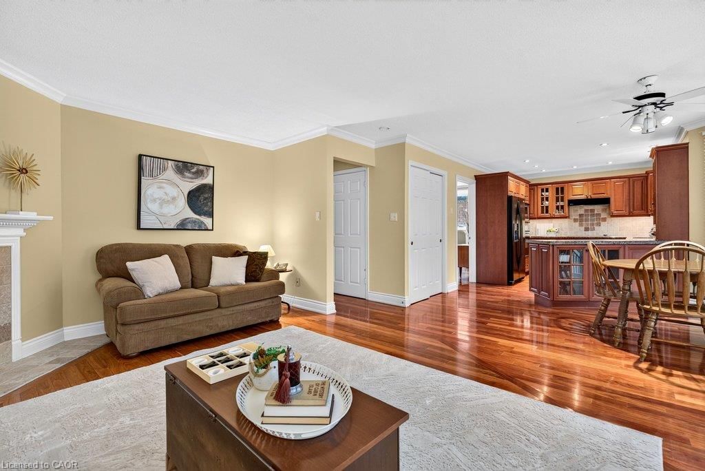 1152 Lockhart Road, Burlington — 20