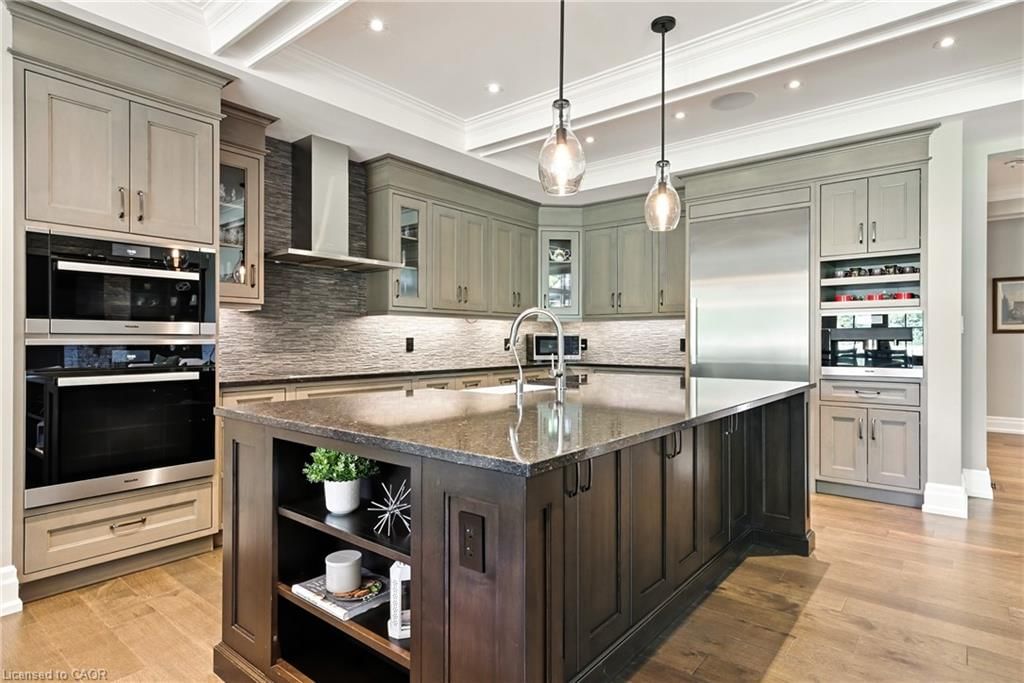597 Old York Road, Burlington — 9