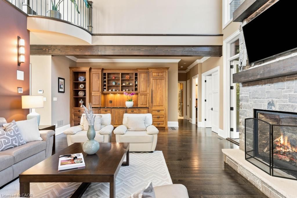 253 Rossmore Boulevard, Burlington — 17