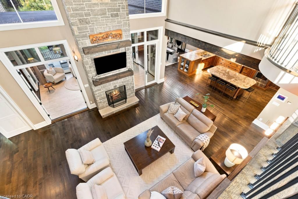 253 Rossmore Boulevard, Burlington — 32