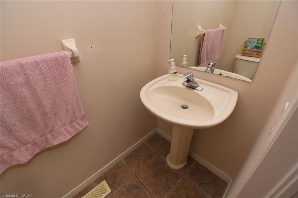 509 Southridge Drive, Hamilton — 14