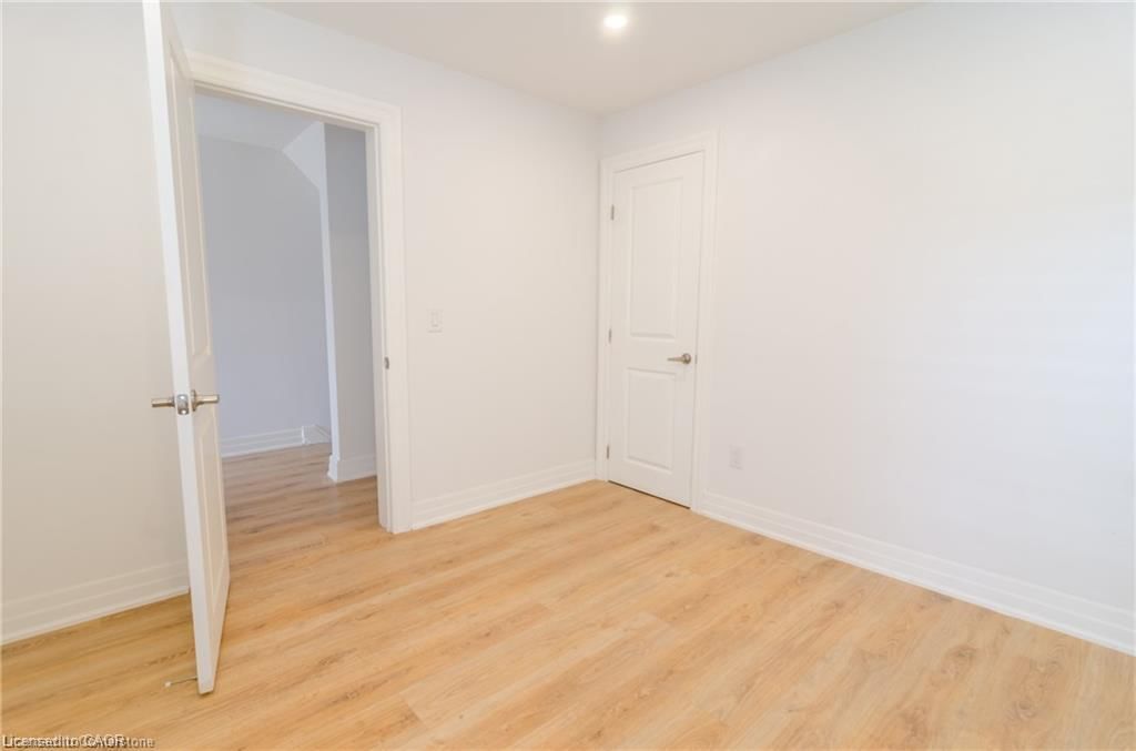 2 (Second Floor)-49 Gladstone Avenue, Hamilton — 14