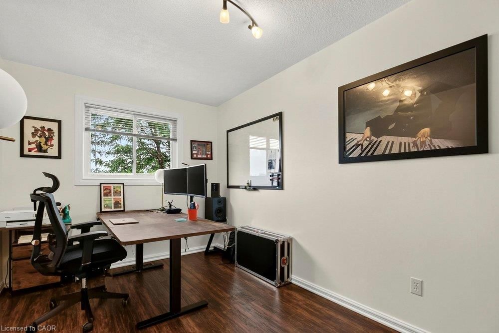 15-1860 Upper Gage Avenue, Hamilton — 24