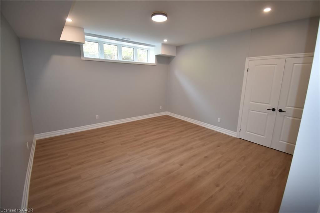 2-1294 Coric Avenue, Burlington — 13