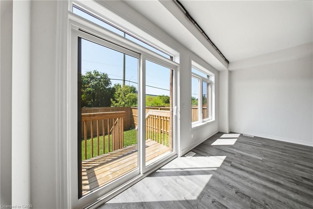 18-27 Rachel Drive, Hamilton — 18