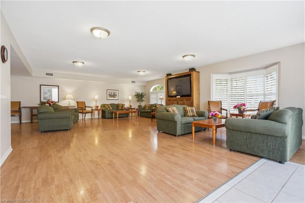 F304-216 Plains Road, Burlington — 22