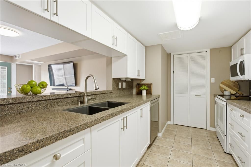 F304-216 Plains Road, Burlington — 6