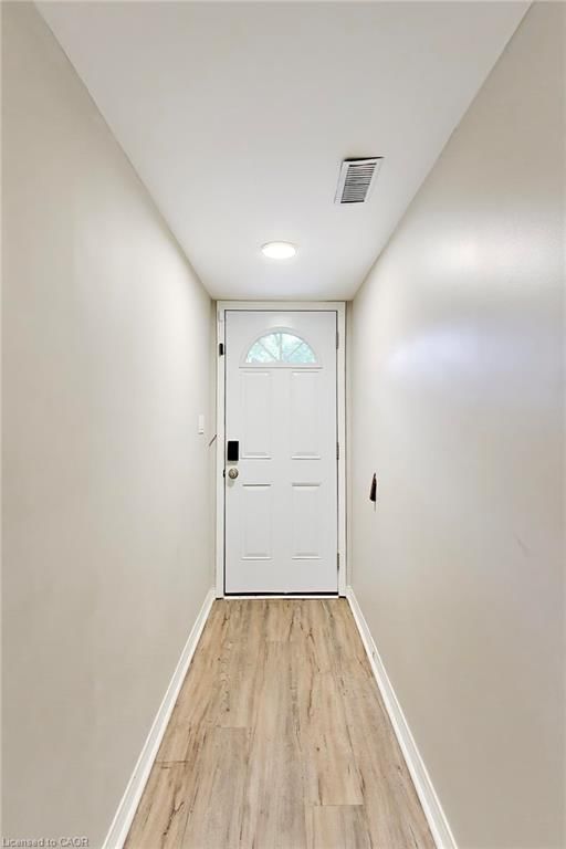617-895 Maple Avenue, Burlington — 3