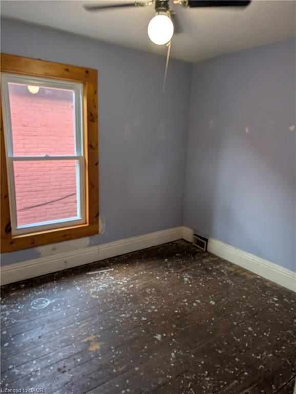 61 Barnesdale Avenue, Hamilton — 17