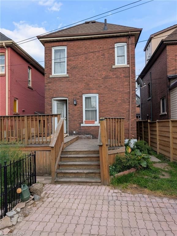 61 Barnesdale Avenue, Hamilton — 26