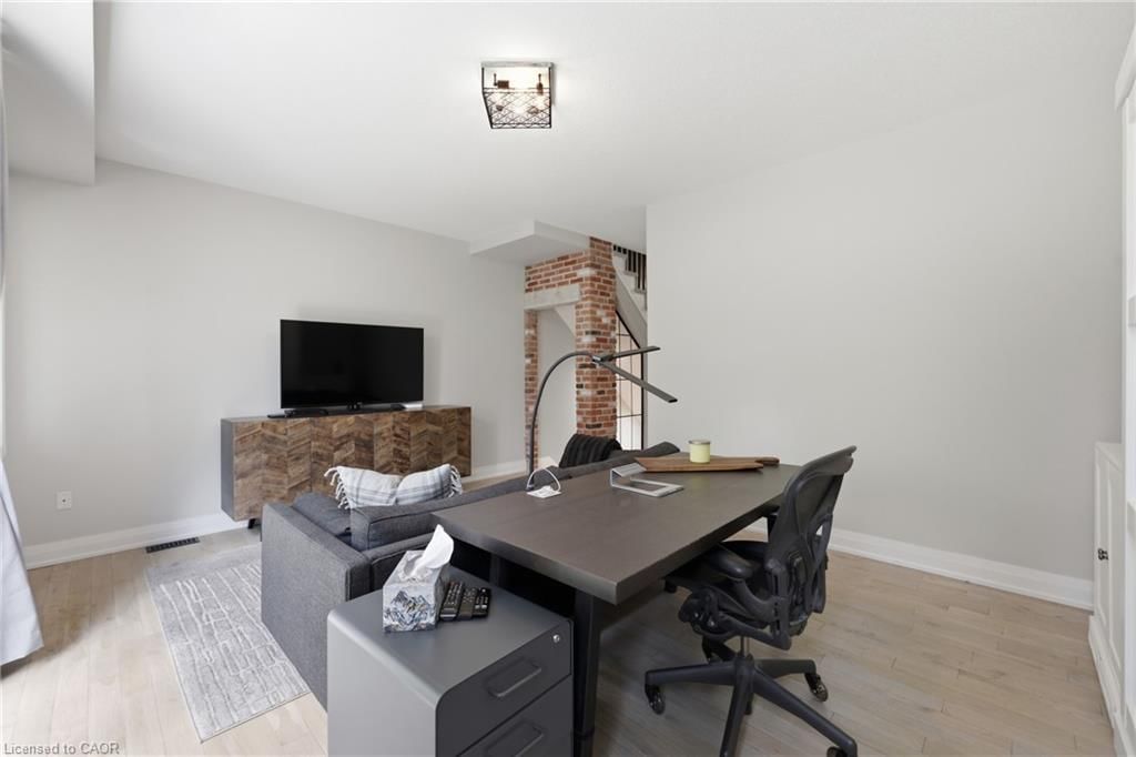 63-1401 Plains Road, Burlington — 9